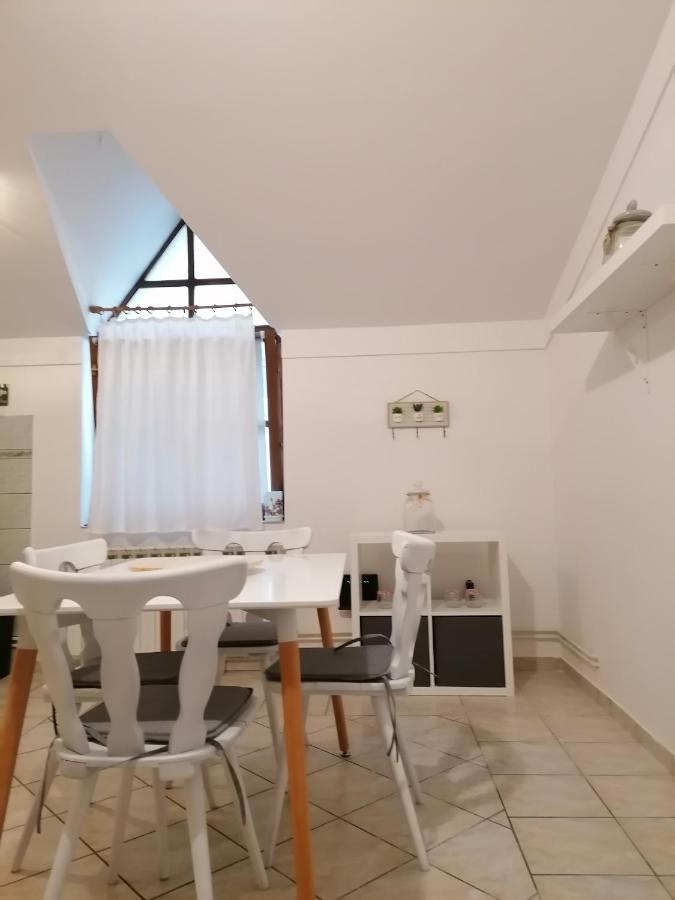 Retro Apartments ビェロヴァル エクステリア 写真