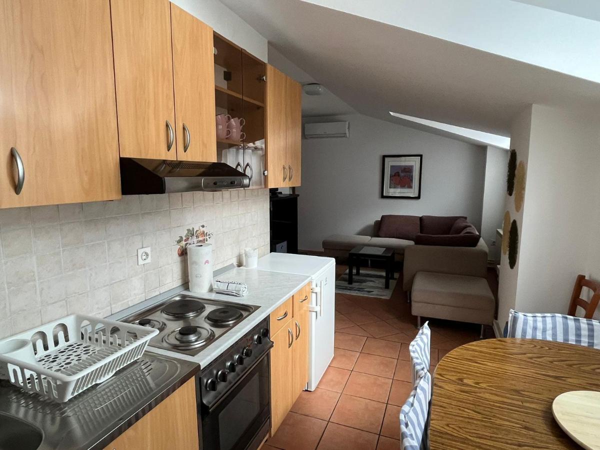 Retro Apartments ビェロヴァル エクステリア 写真