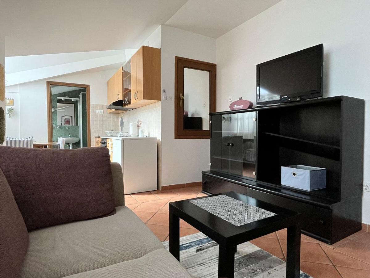 Retro Apartments ビェロヴァル エクステリア 写真